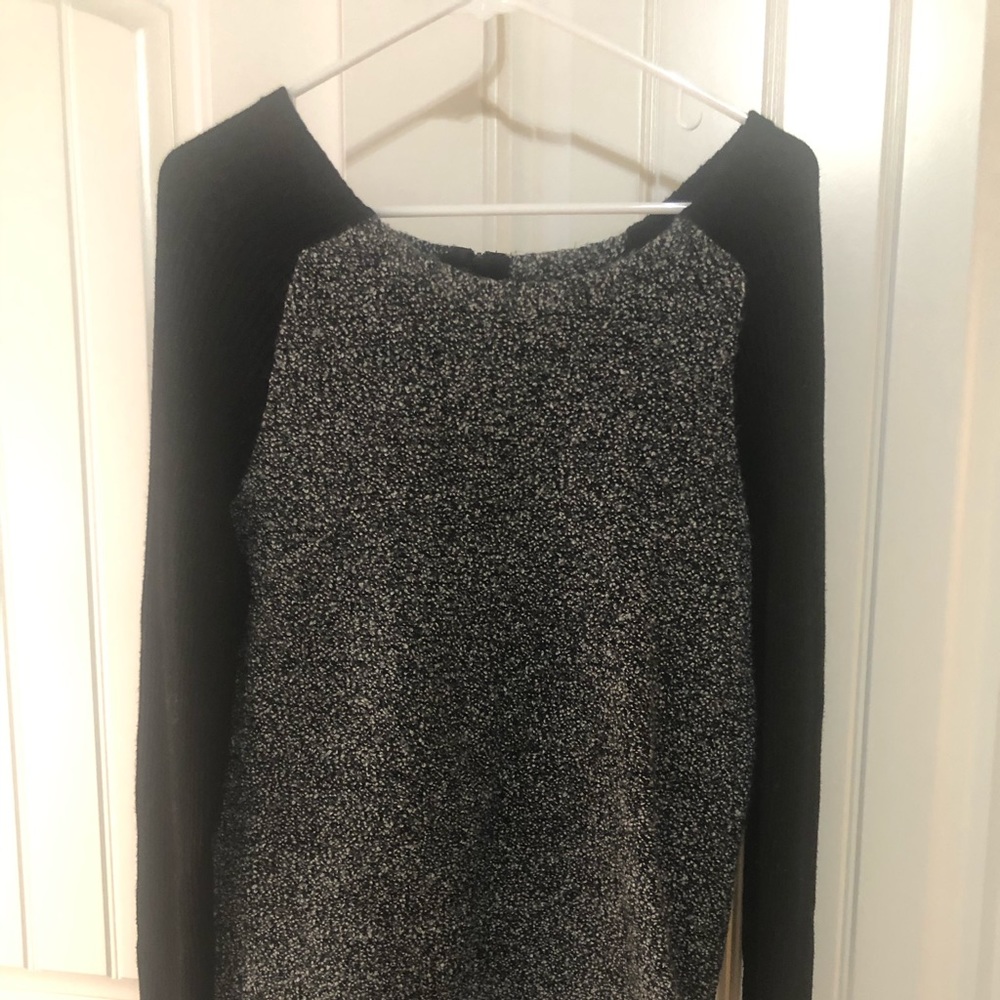 Ann Taylor Loft Large sweater